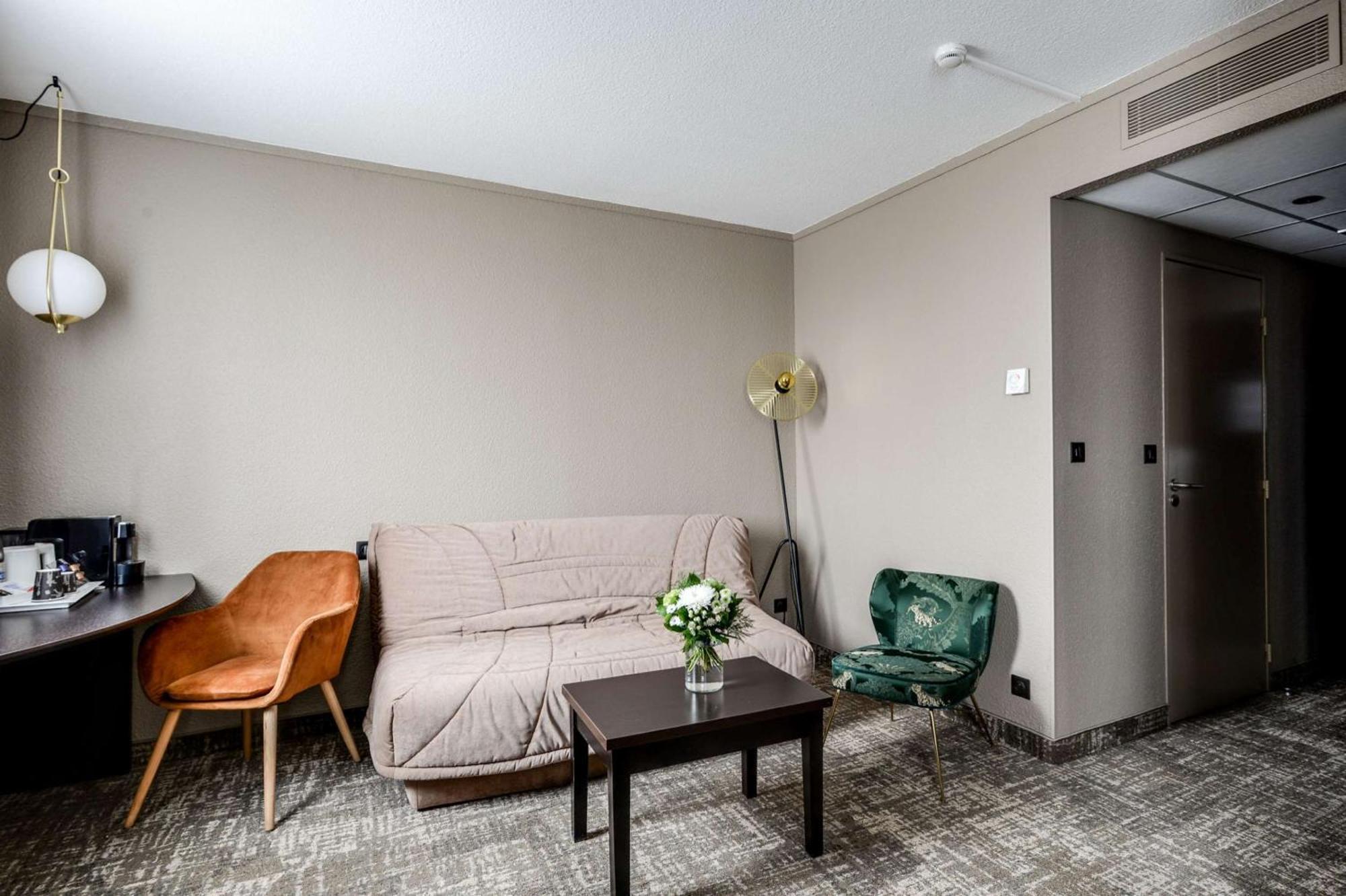Brit Hotel Du Stade Rennes Ouest Екстериор снимка