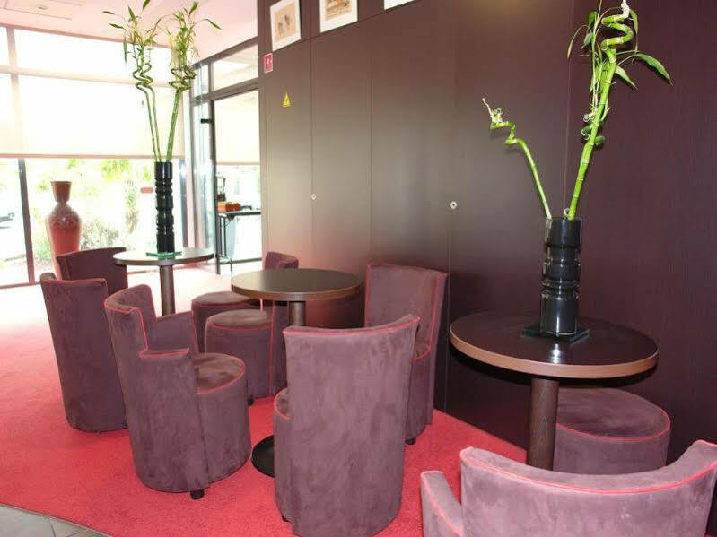 Brit Hotel Du Stade Rennes Ouest Екстериор снимка